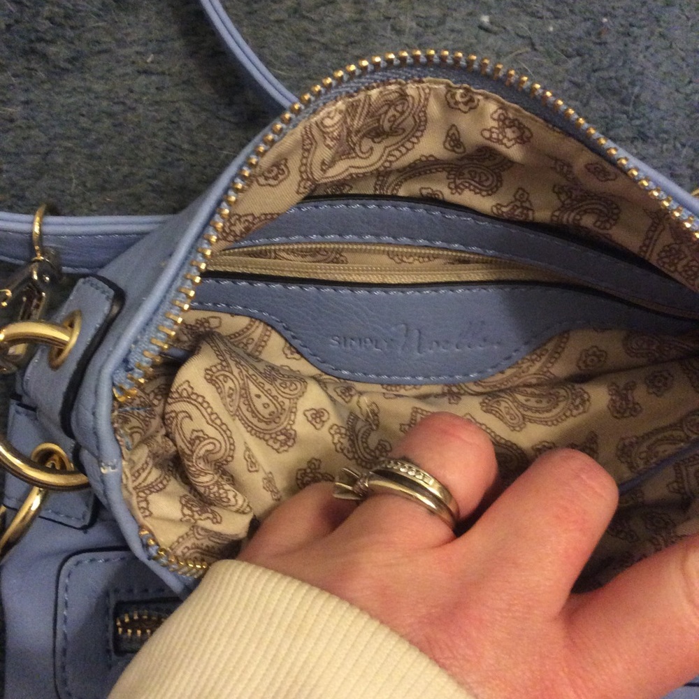 Bag - Picture 2 of 3